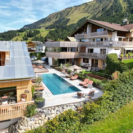 Szálloda Bio-hotel Oswalda-hus Riezlern