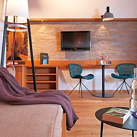 Hotel Bio-hotel Oswalda-hus 4*