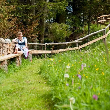 Bio-hotel Oswalda-hus Hotel 4*